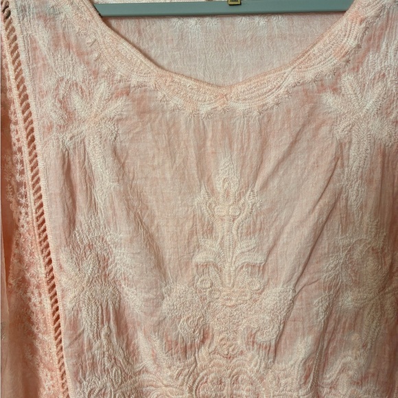 Romantic Flowy Embroidered Top XL - Picture 7 of 7